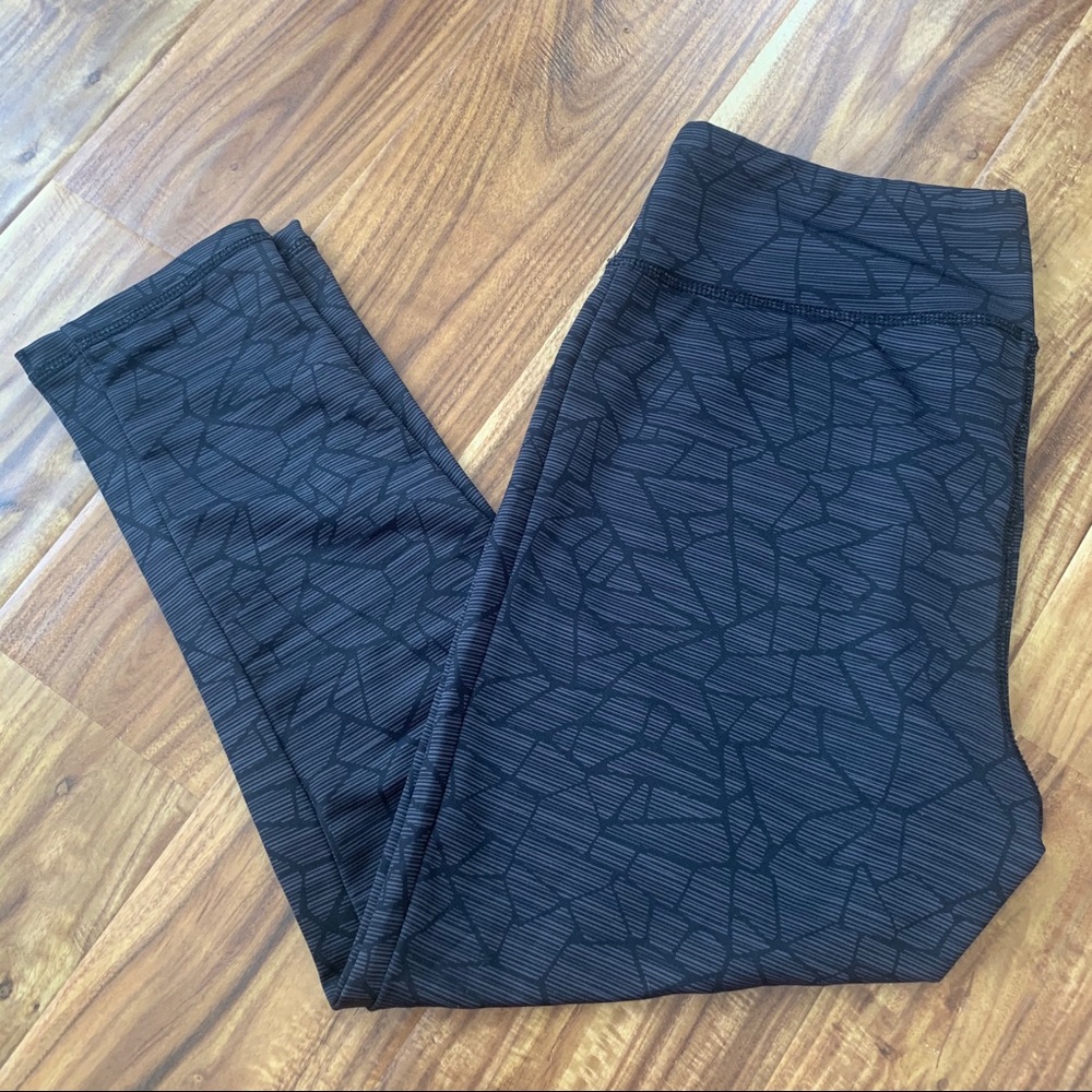 Gray Capri Yoga Pants